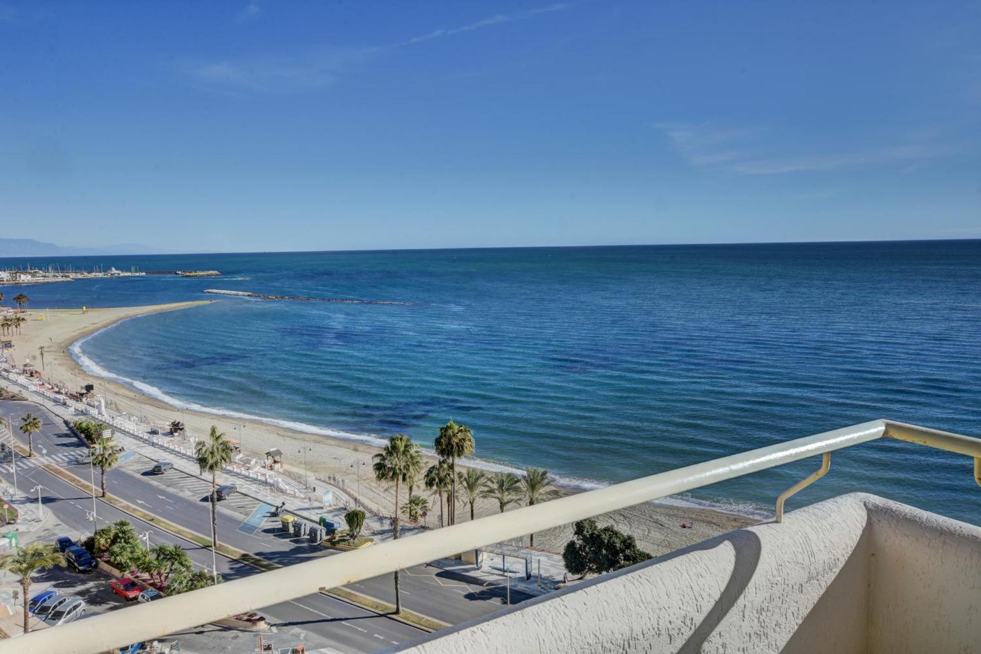 New Sunset Apartment - C&G Benal Beach Benalmádena Eksteriør bilde